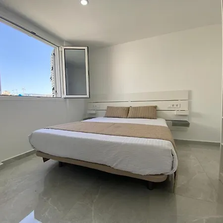 Alaram Holidays House By Rivero Appartement *